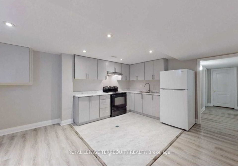22-rouge-street-markham-ontario-n12568344
