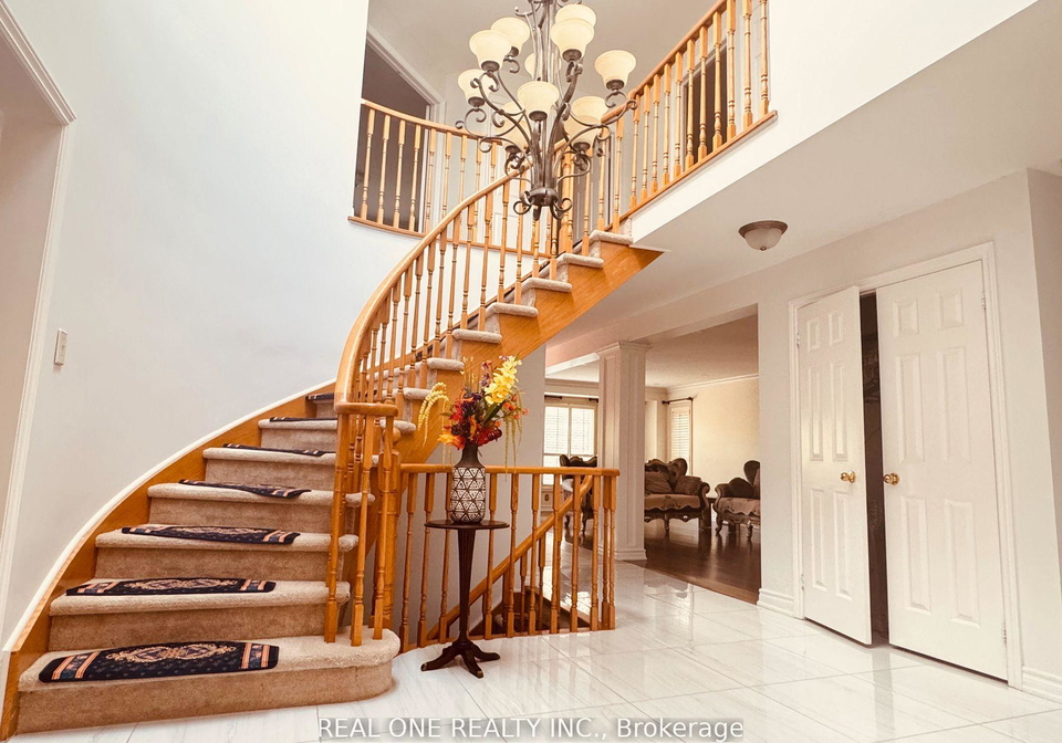 3-elmsley-drive-richmond-hill-ontario-n12568856