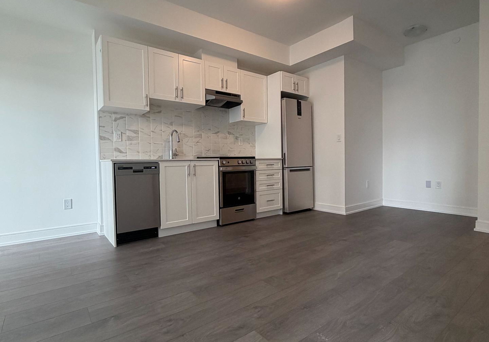 715-davis-drive-newmarket-ontario-n12570262