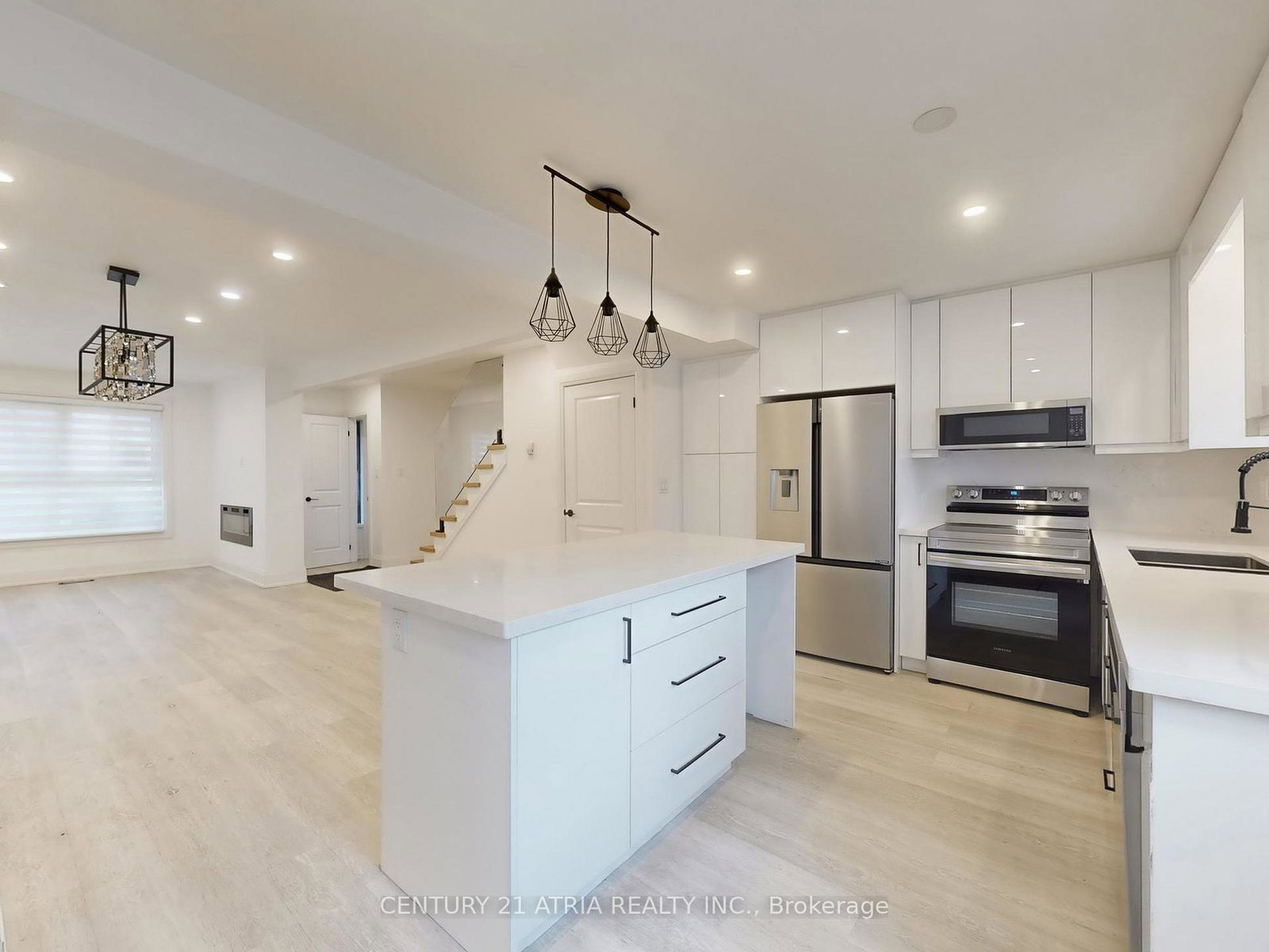 18springhead-gardens-richmond-hill-ontario-n12571272