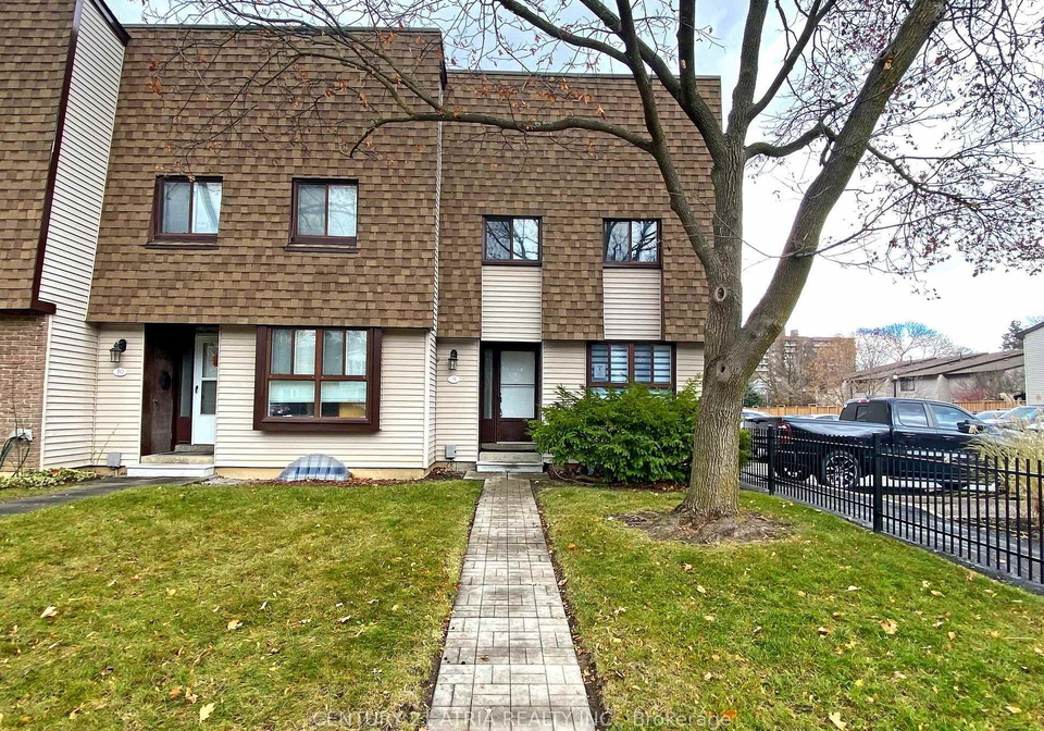 18springhead-gardens-richmond-hill-ontario-n12571272