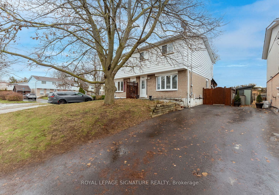 690-elgin-street-newmarket-ontario-n12571362