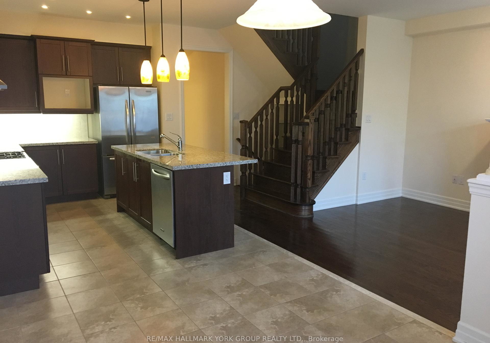 51-spring-hill-drive-king-ontario-n12571606
