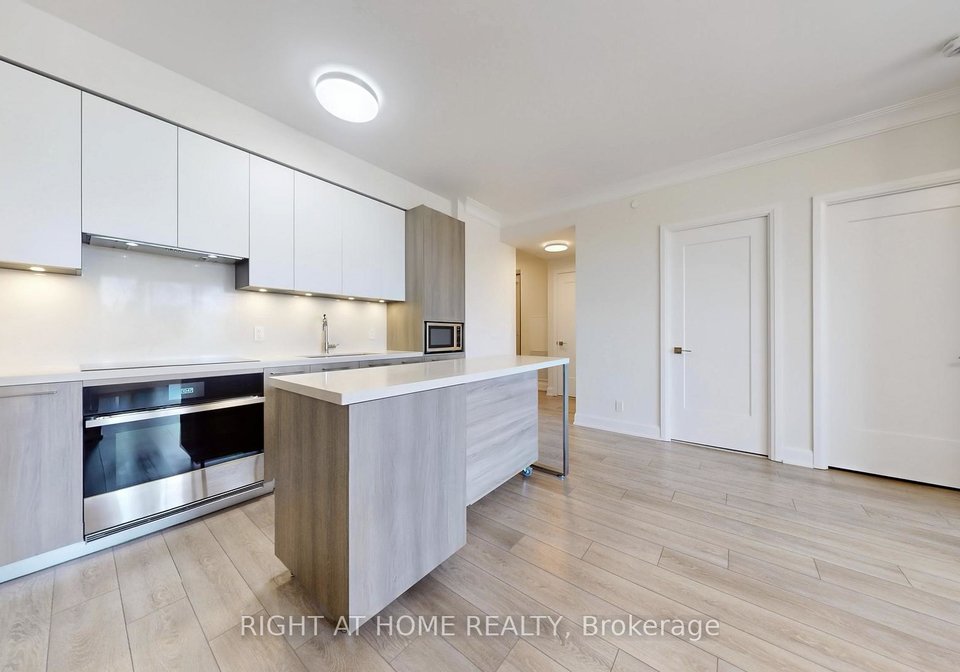 38-water-walk-drive-markham-ontario-n12571704
