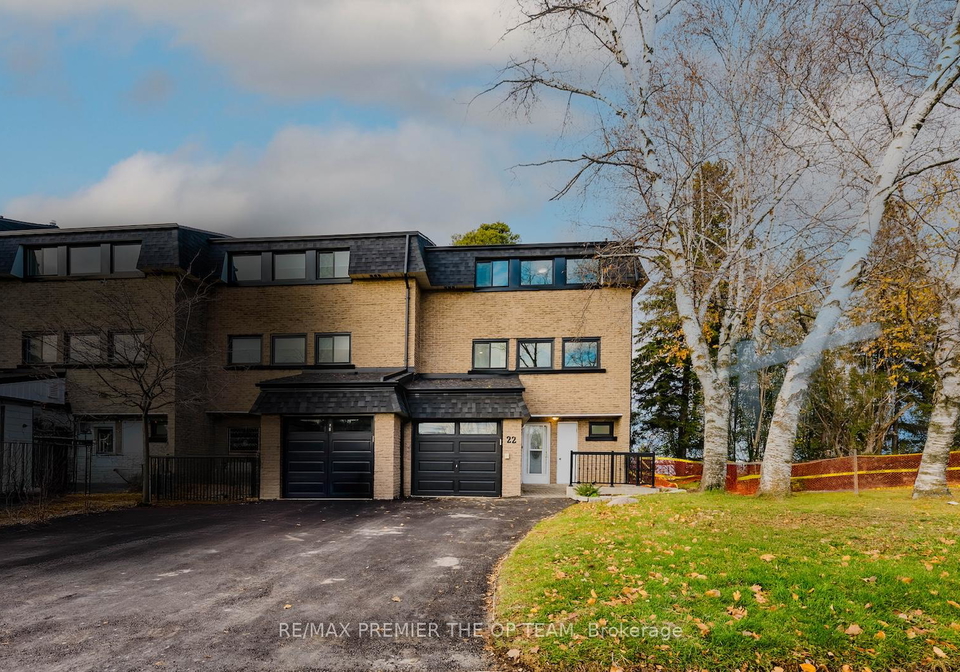 22-henderson-drive-aurora-ontario-n12572256