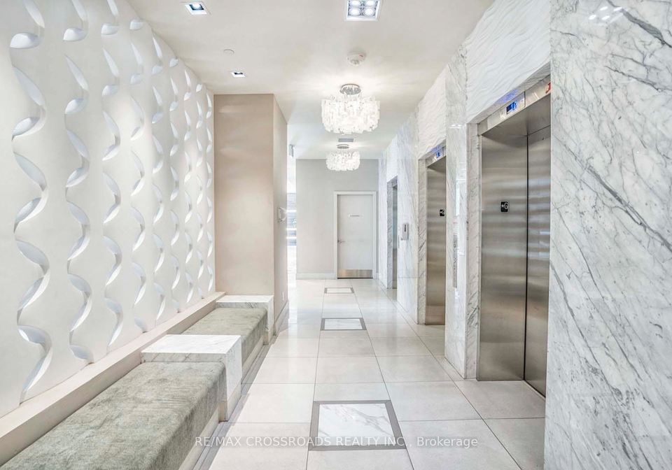 9618-yonge-street-richmond-hill-ontario-n12572836