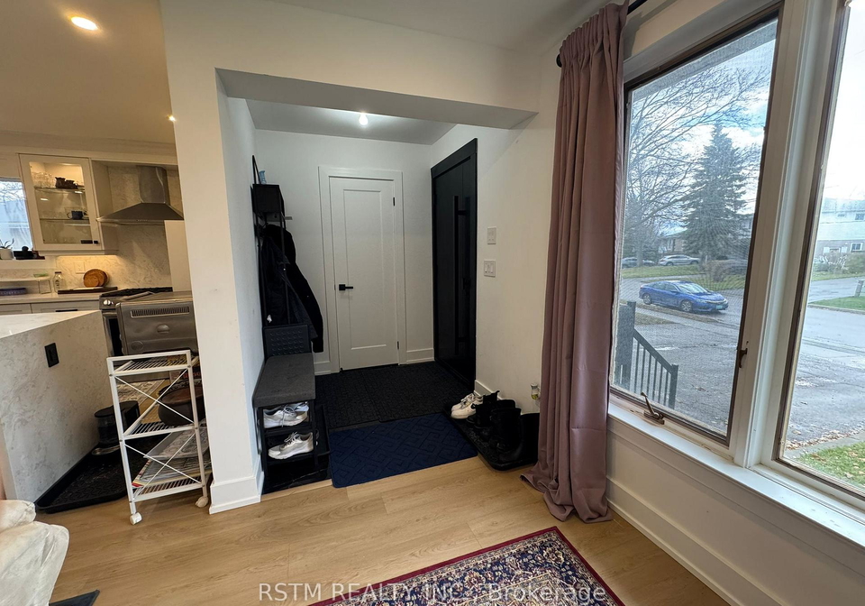 650-mountview-place-newmarket-ontario-n12573412