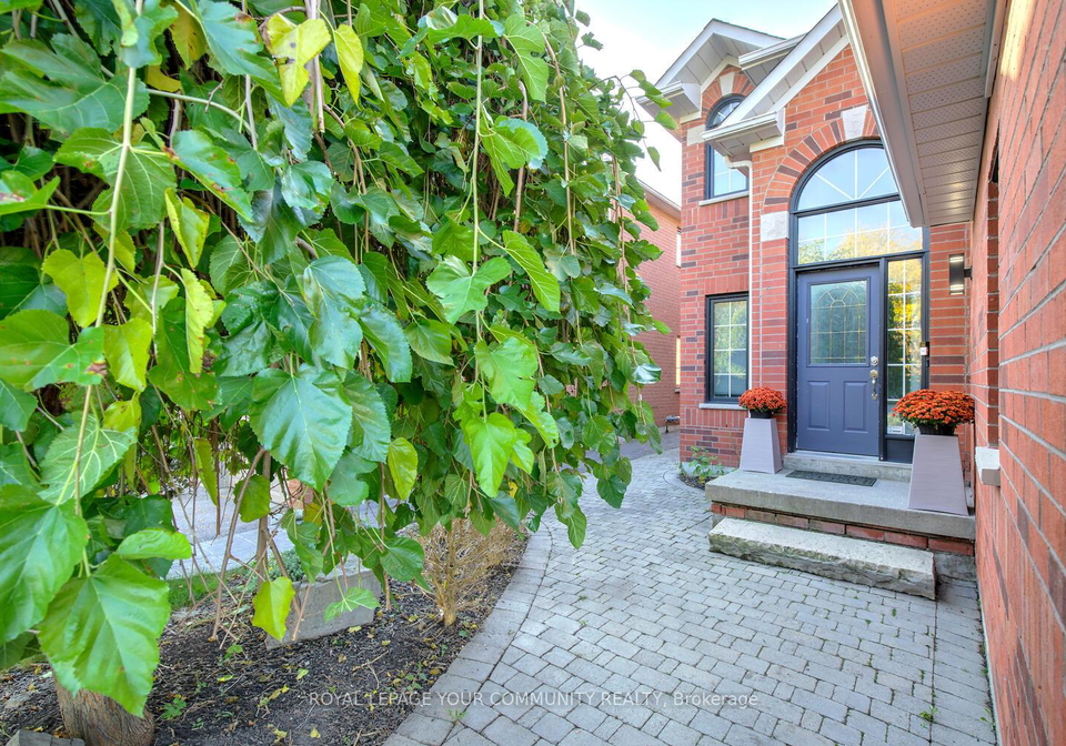 108-kirkbride-crescent-vaughan-ontario-n12573552
