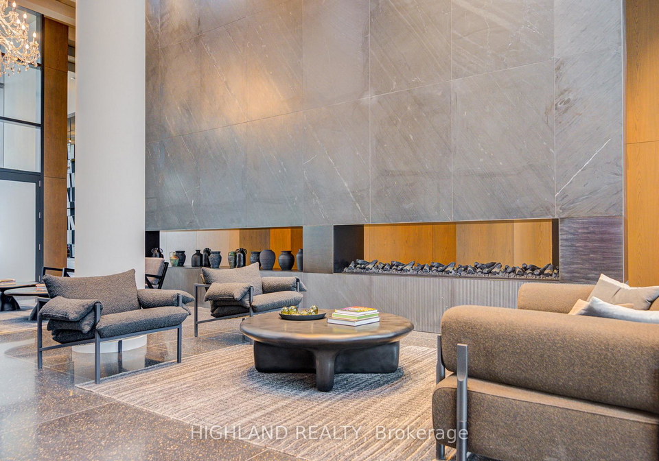 8-interchange-way-vaughan-ontario-n12573994