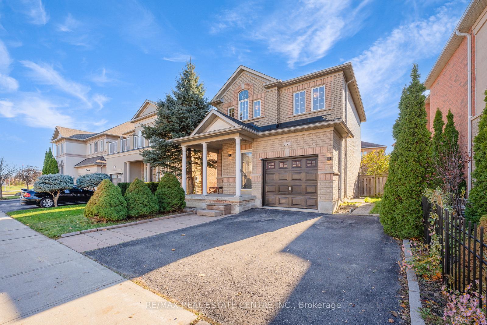 9-dolce-crescent-vaughan-ontario-n12574252