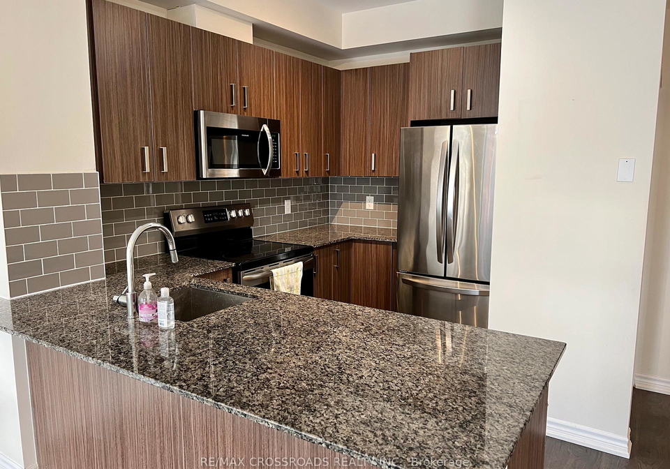 11611-yonge-street-richmond-hill-ontario-n12574550