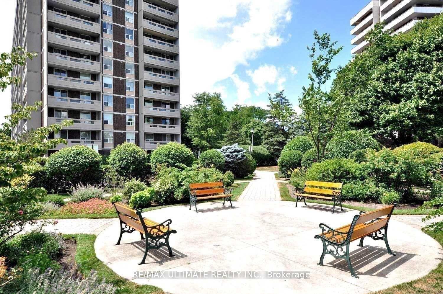 50-inverlochy-boulevard-markham-ontario-n12574898