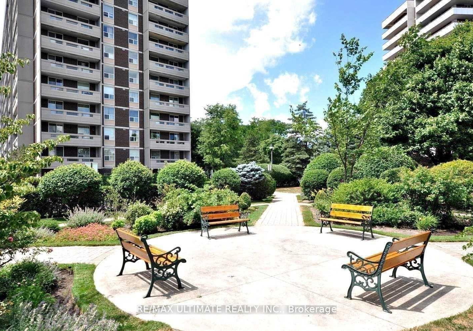 50-inverlochy-boulevard-markham-ontario-n12574898