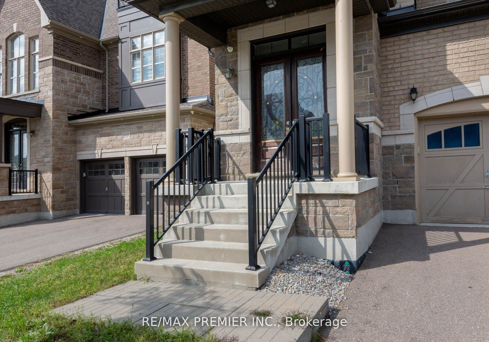 115-rotondo-crescent-vaughan-ontario-n12575116