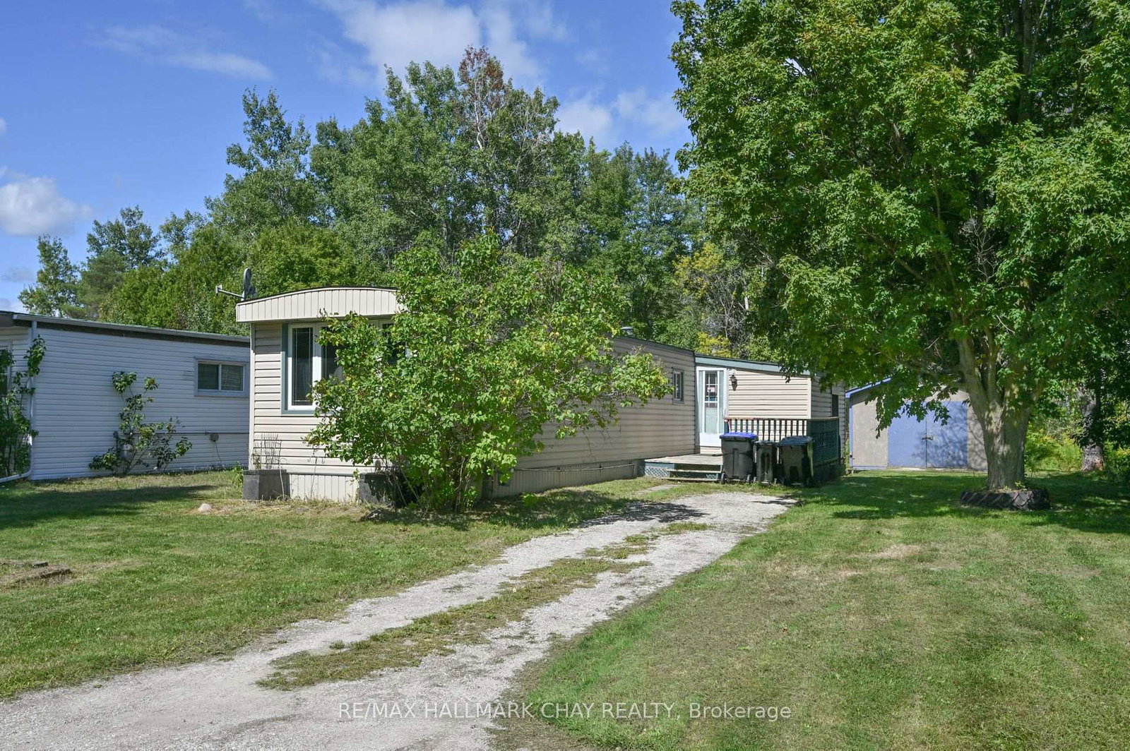 32-shamrock-crescent-essa-ontario-n12575262