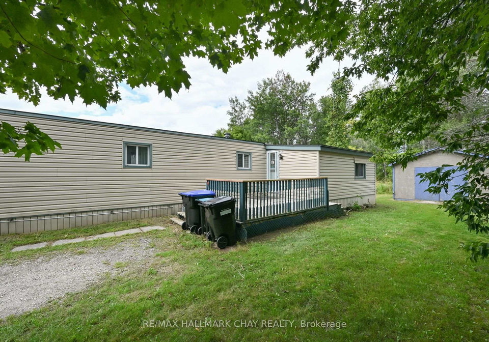 32-shamrock-crescent-essa-ontario-n12575262