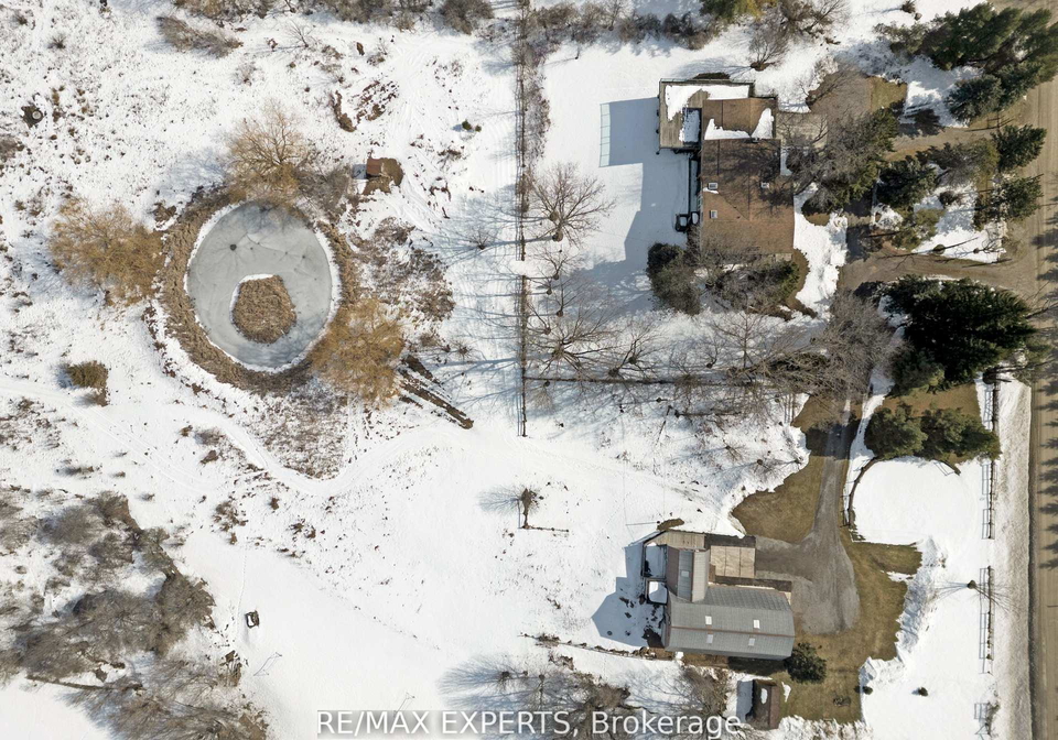 5780-17th-side-road-king-ontario-n12575478