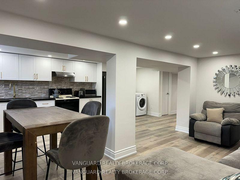 53-haida-drive-e-aurora-ontario-n12575522