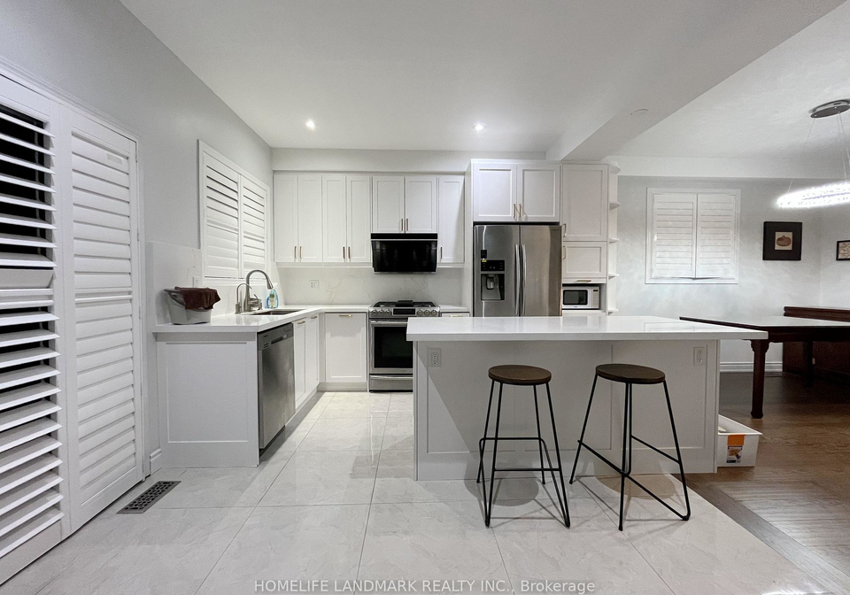 71-ralph-chalmers-avenue-markham-ontario-n12575610