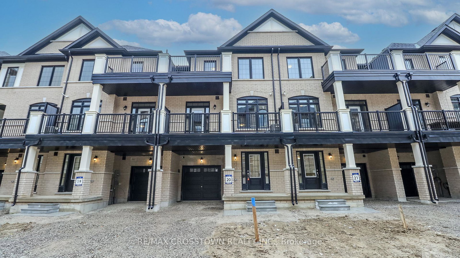 2025-matteer-court-innisfil-ontario-n12576752
