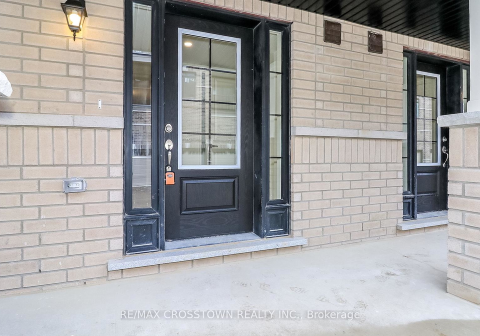 2025-matteer-court-innisfil-ontario-n12576752