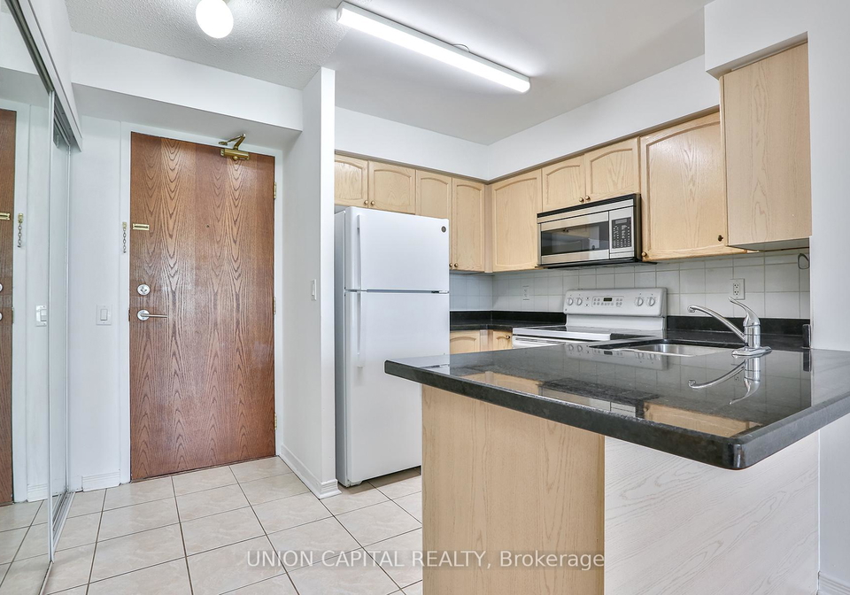 23-oneida-crescent-richmond-hill-ontario-n12577010