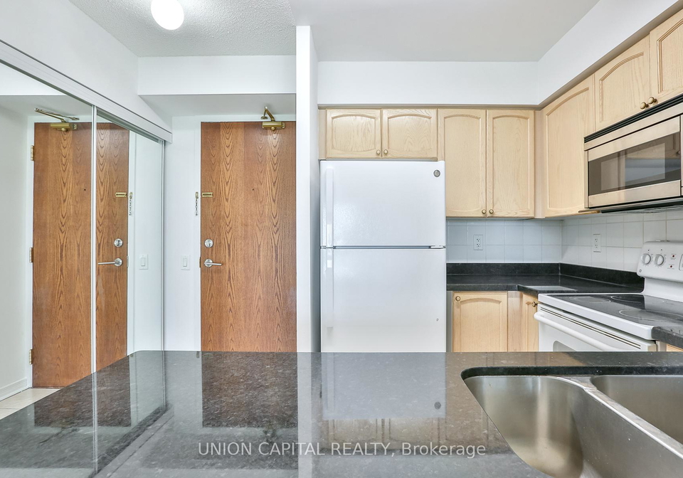 23-oneida-crescent-richmond-hill-ontario-n12577010