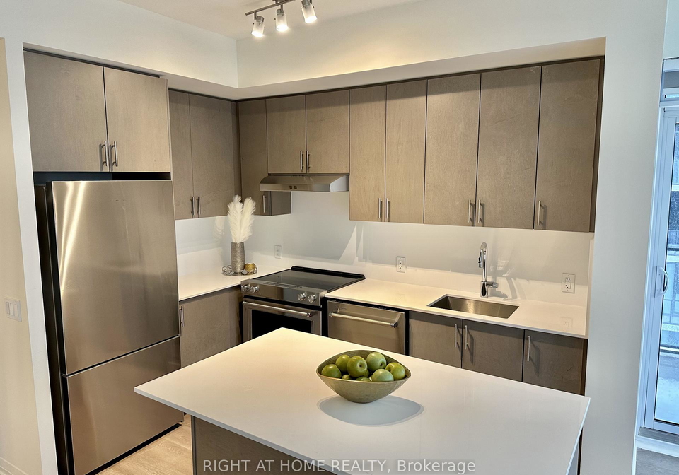 9000-jane-street-vaughan-ontario-n12577342