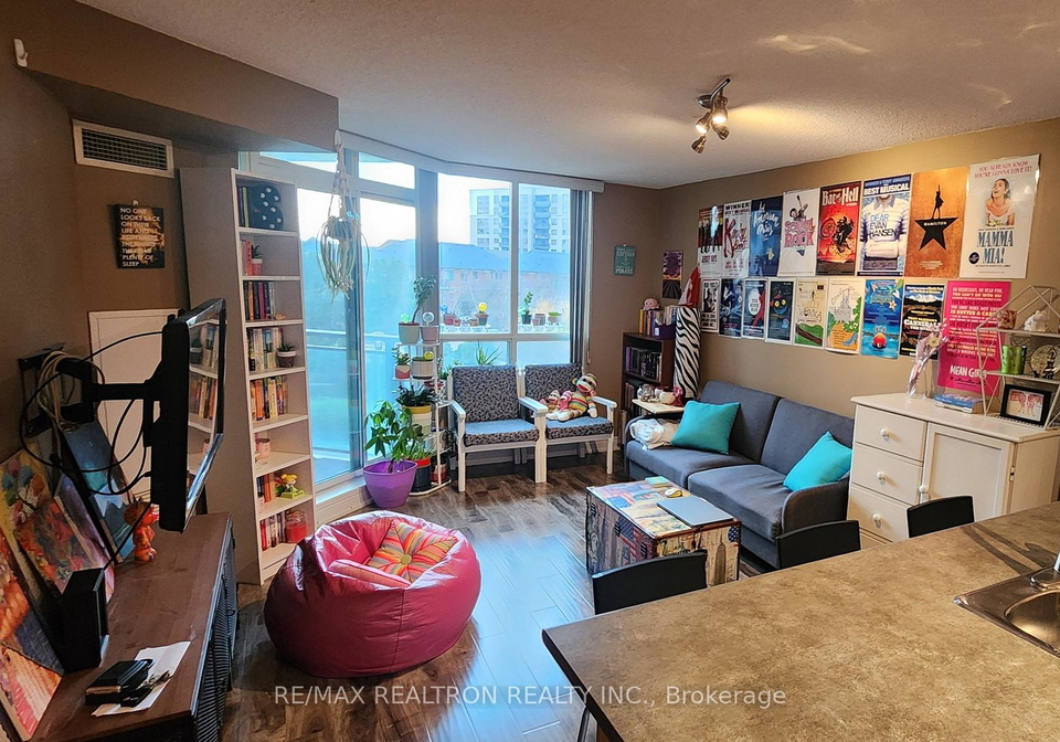 62-suncrest-boulevard-markham-ontario-n12577636