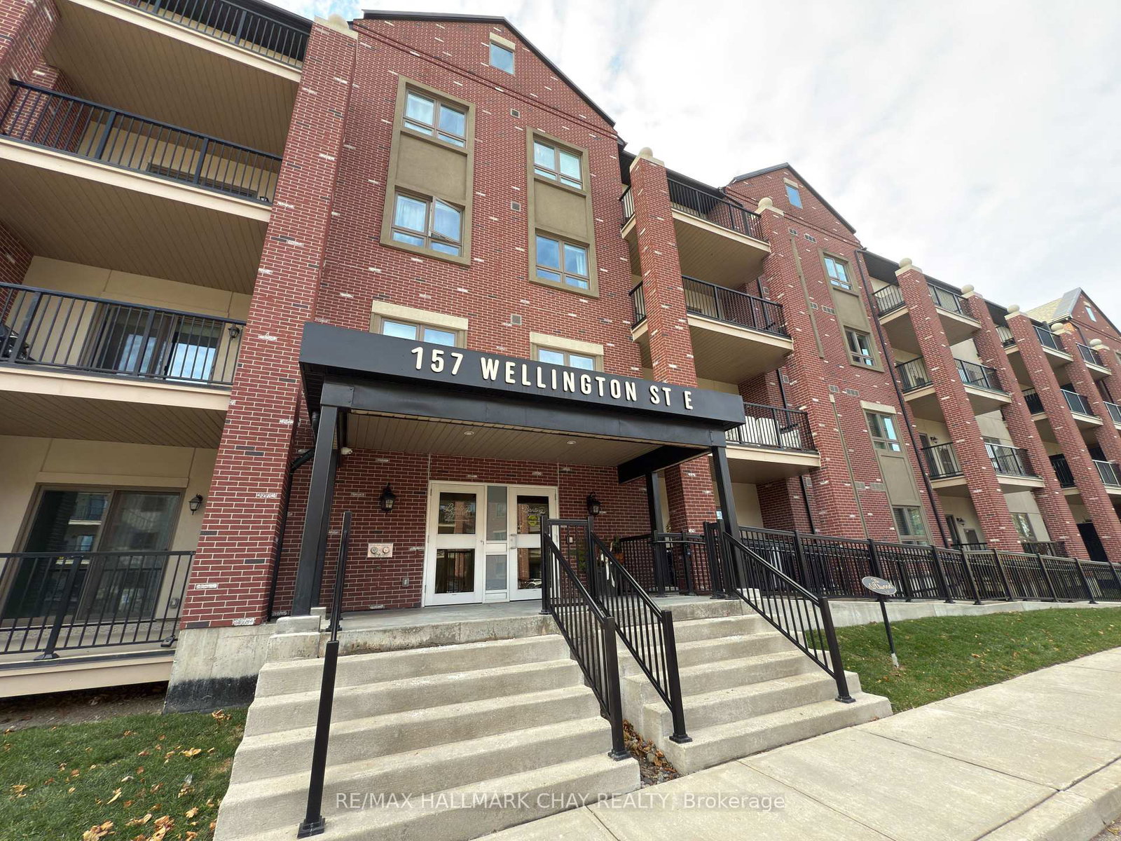 157-wellington-street-e-new-tecumseth-ontario-n12579480