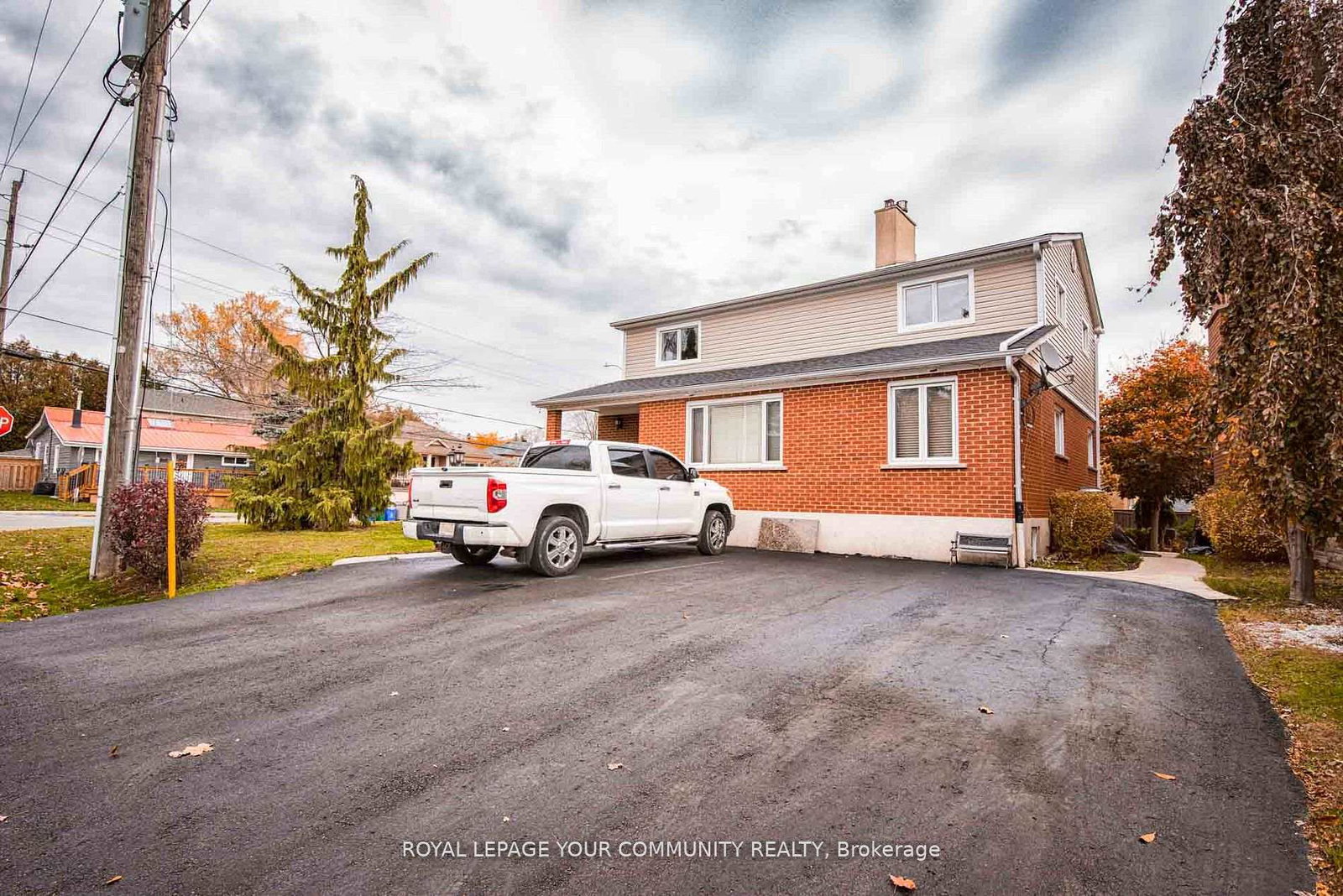 35-wildwood-avenue-richmond-hill-ontario-n12579566