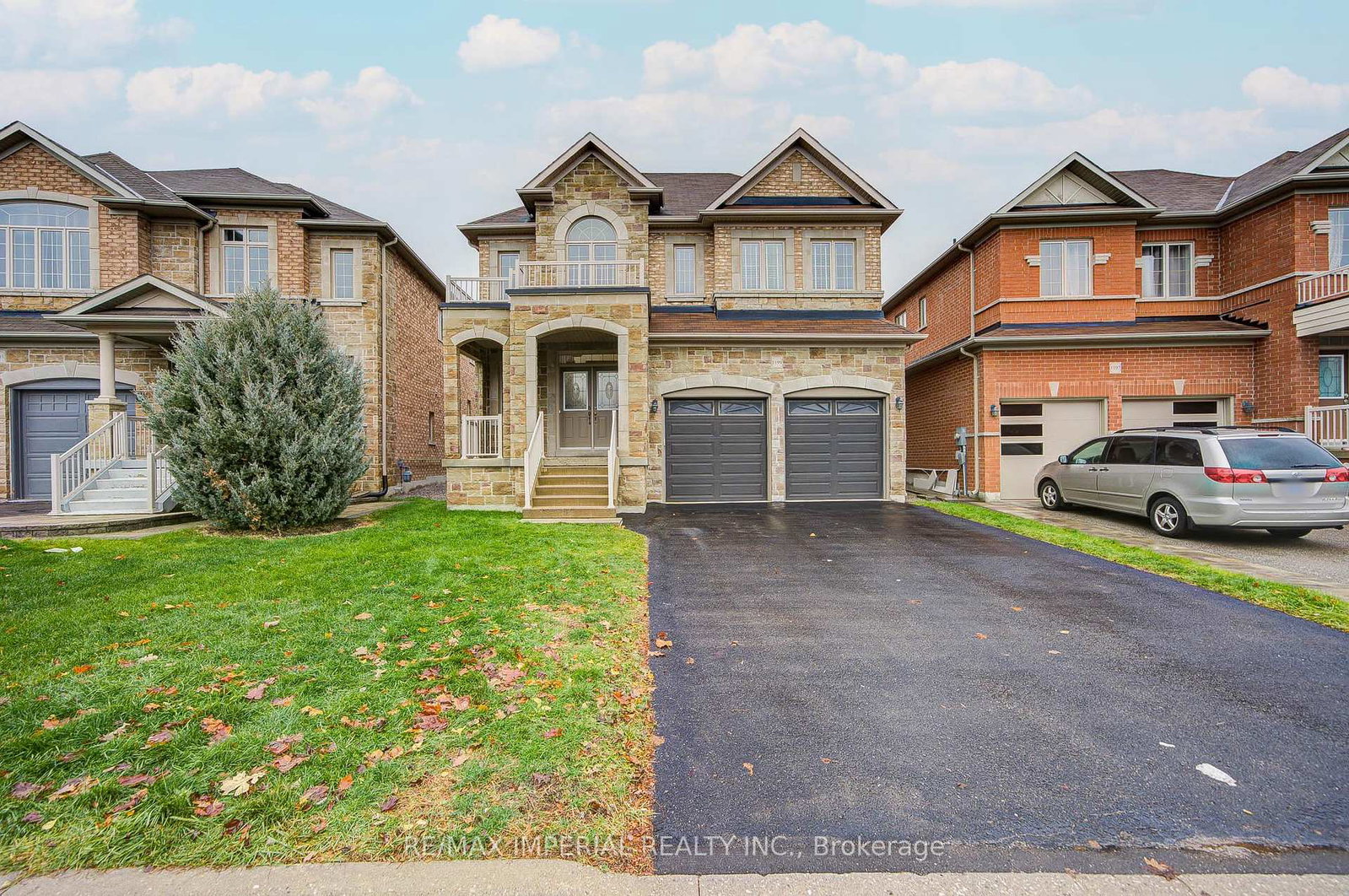 1199-mctavish-dr-drive-newmarket-ontario-n12581814