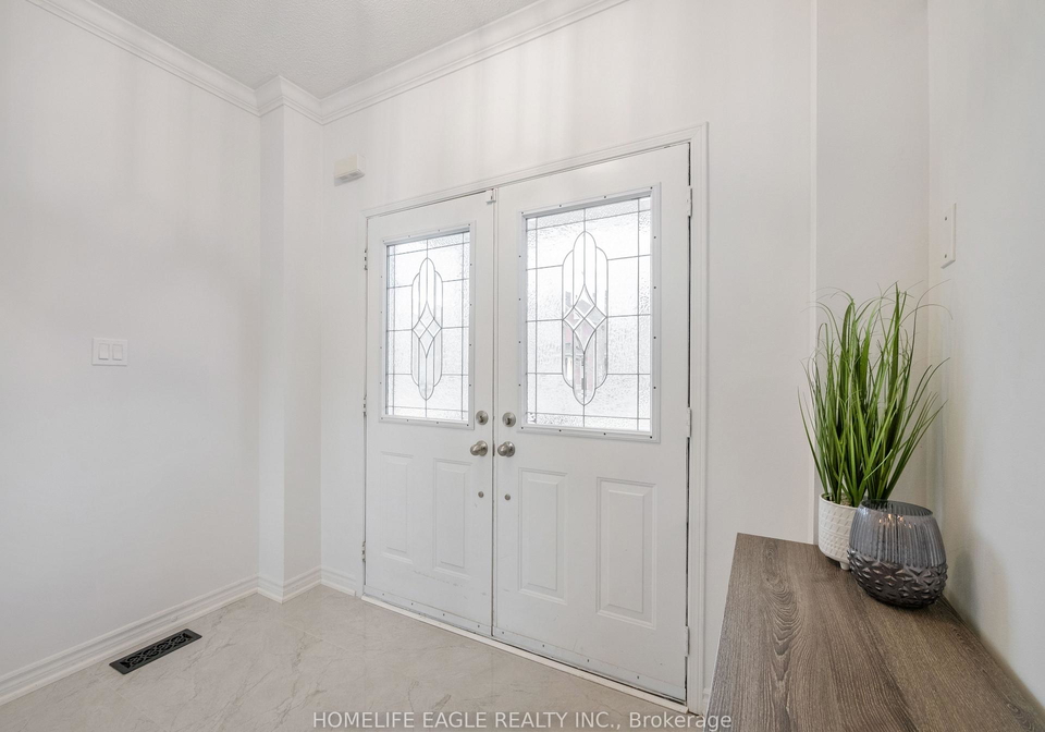 90-barnwood-drive-richmond-hill-ontario-n12582408