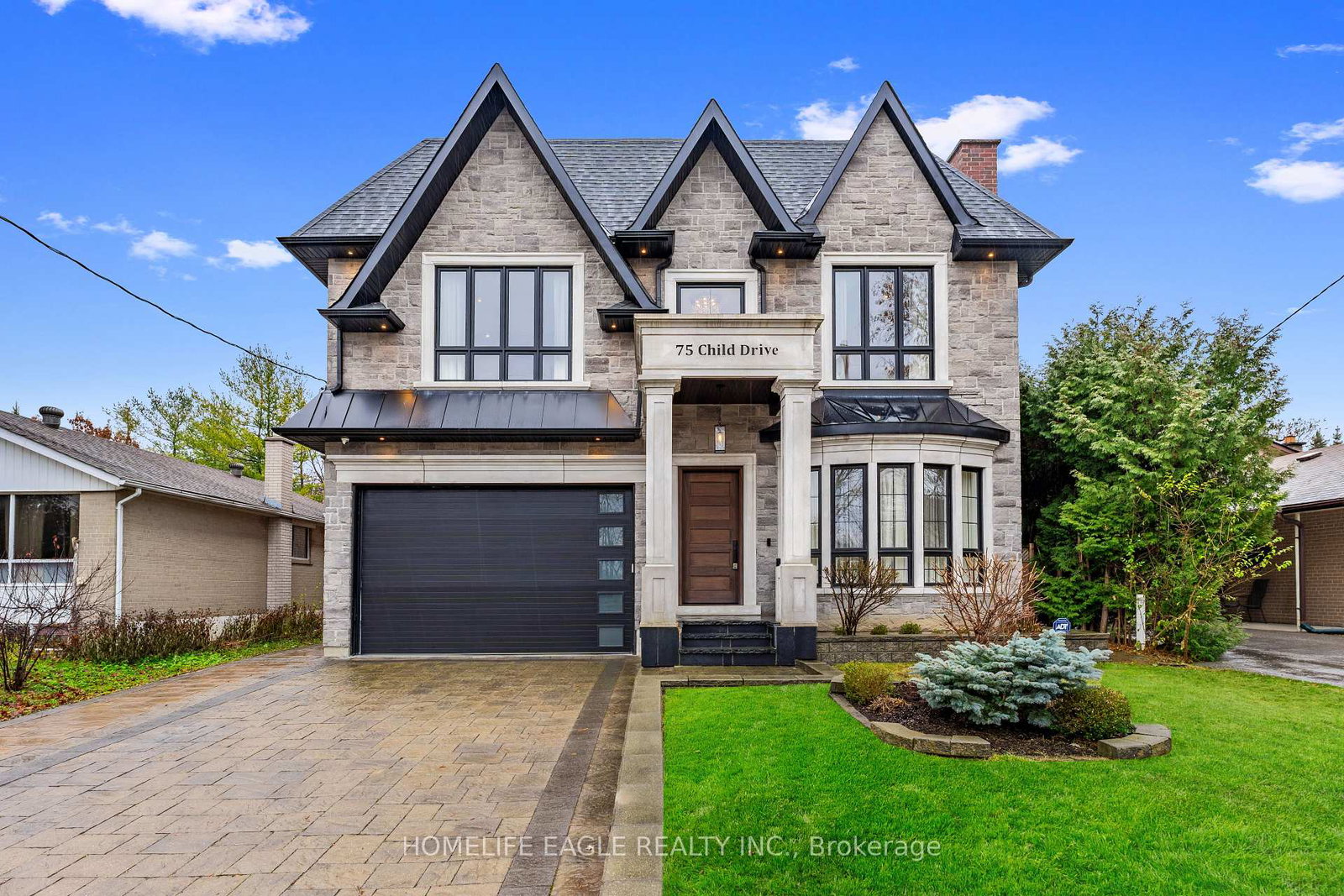 75-child-drive-aurora-ontario-n12583272