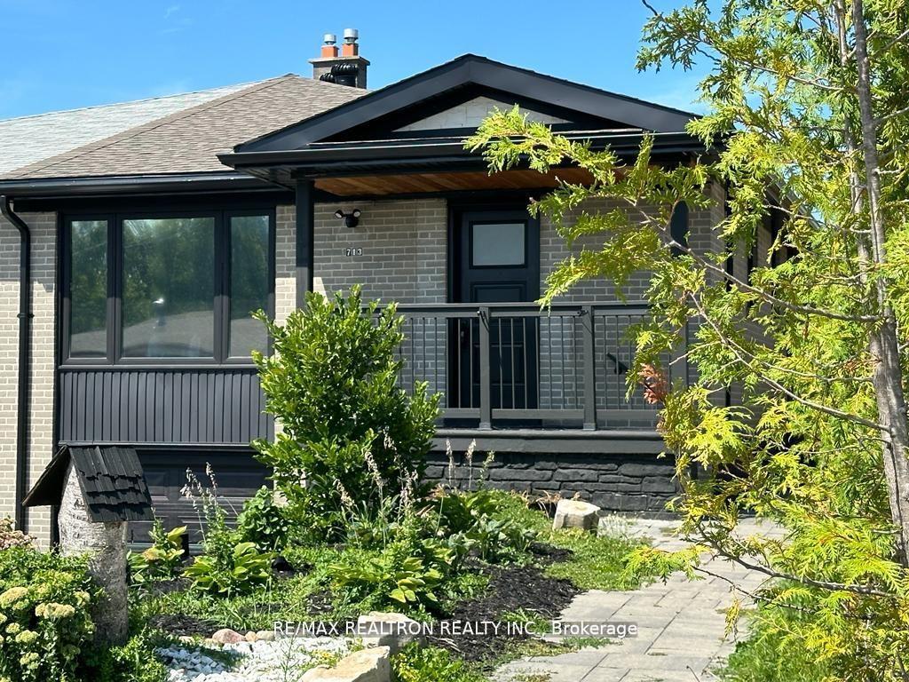 713-sunnypoint-drive-n-newmarket-ontario-n12583848