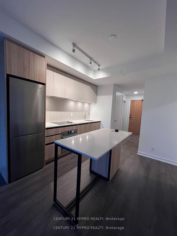 7950-bathurst-street-vaughan-ontario-n12583908