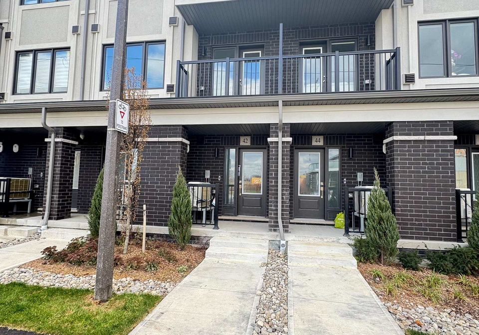42-matawin-lane-richmond-hill-ontario-n12584196