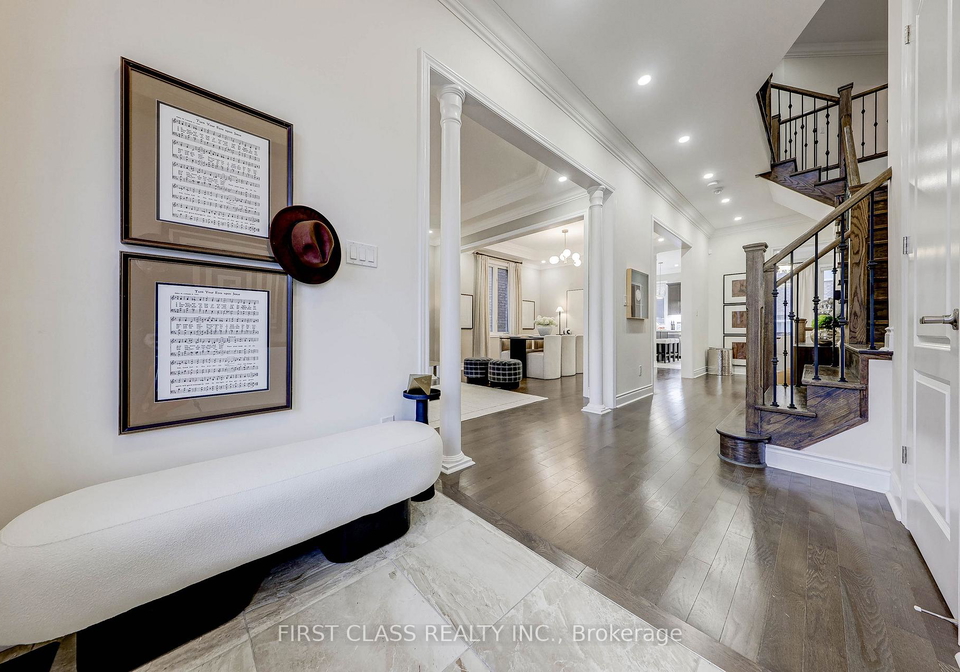 948-sherman-brock-circle-newmarket-ontario-n12585370
