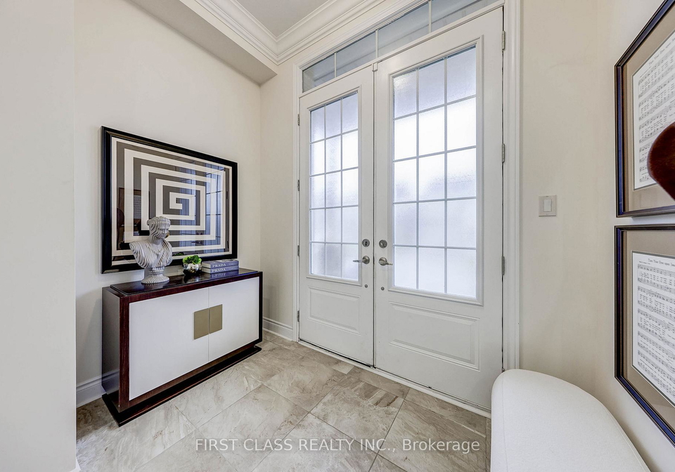 948-sherman-brock-circle-newmarket-ontario-n12585370