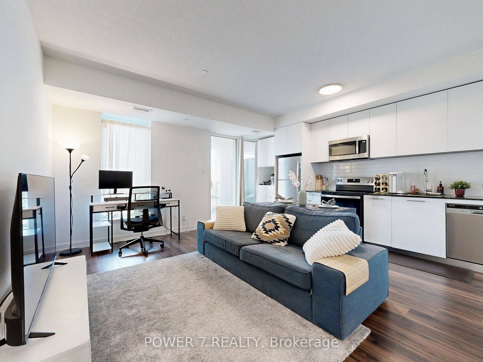 101-cathedral-high-street-markham-ontario-n12585646