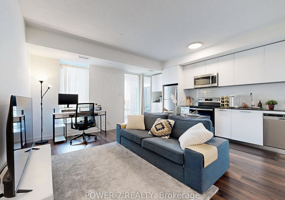 101-cathedral-high-street-markham-ontario-n12585646