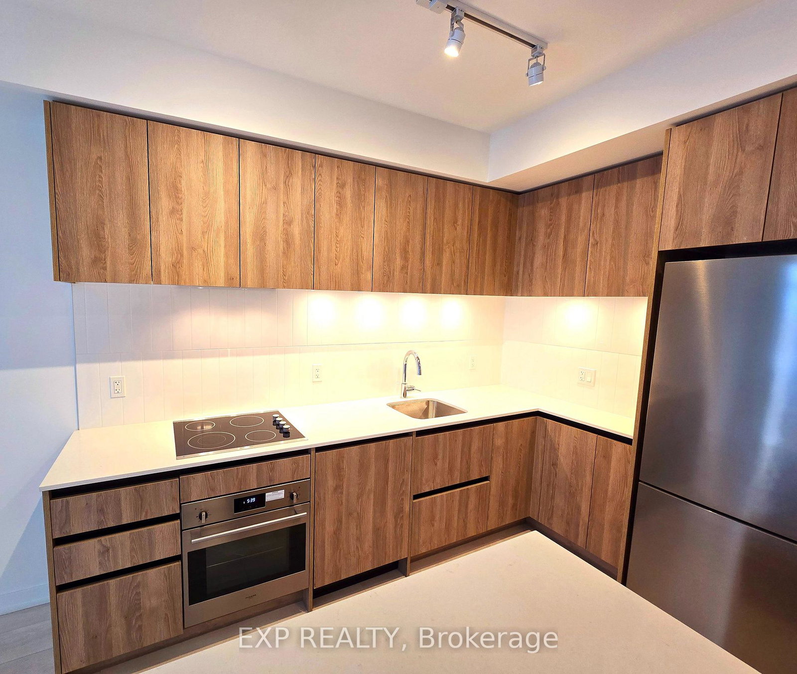 7950-bathurst-street-vaughan-ontario-n12585820