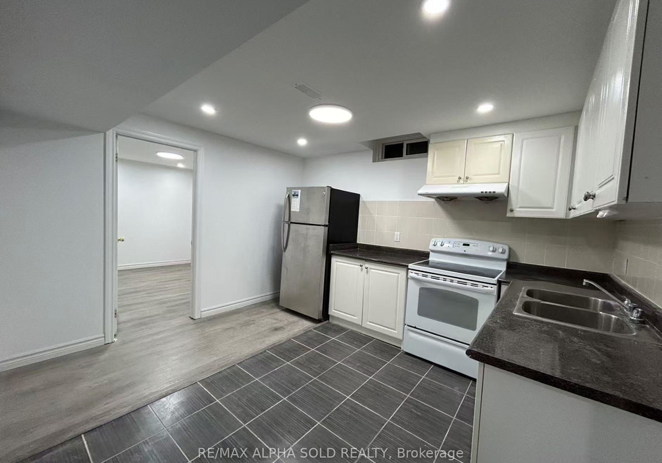60-normandy-crescent-richmond-hill-ontario-n12586742