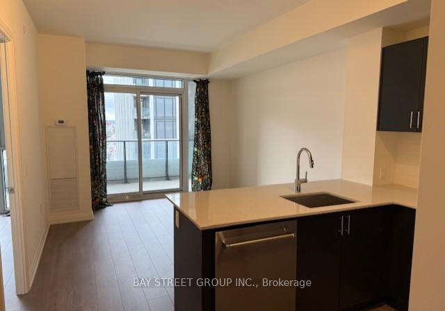 8960-jane-street-vaughan-ontario-n12588702
