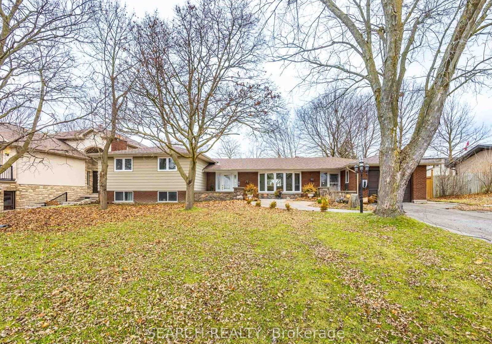 41-hamilton-drive-newmarket-ontario-n12588926