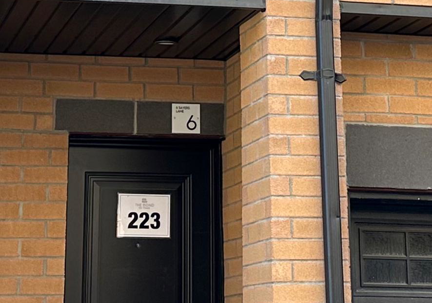 sayers-lane-richmond-hill-ontario-n12589636