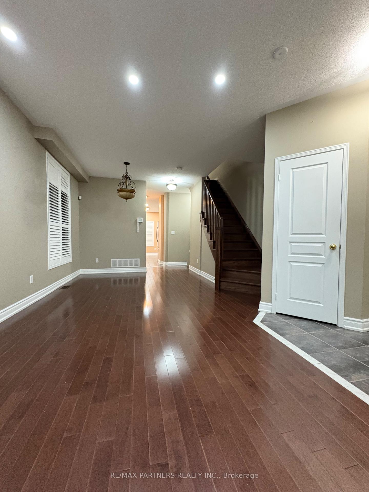 109-rainbow-valley-crescent-markham-ontario-n12589824