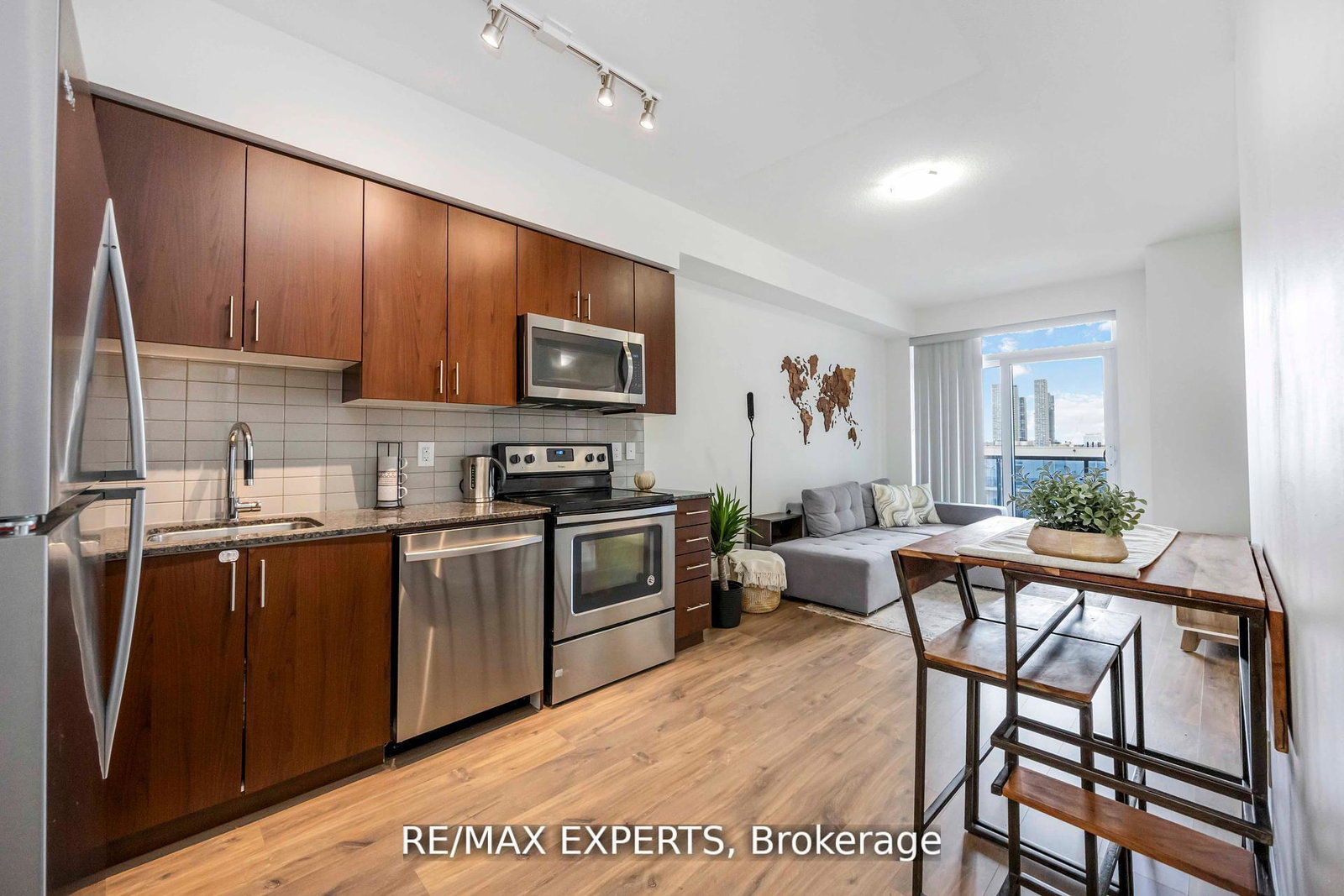 3700-highway-7-vaughan-ontario-n12590598