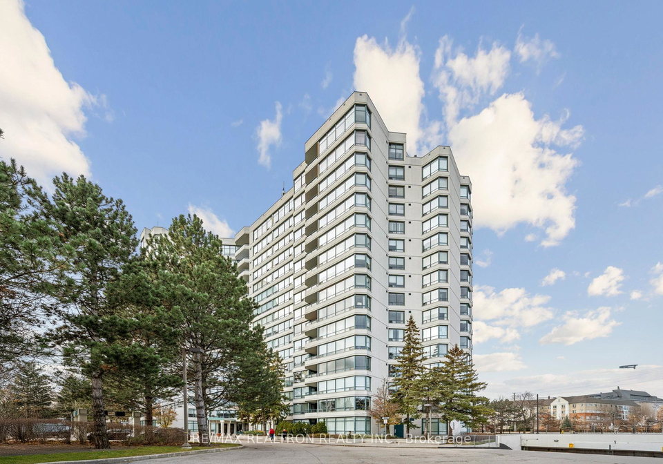 120-promenade-circle-vaughan-ontario-n12590680