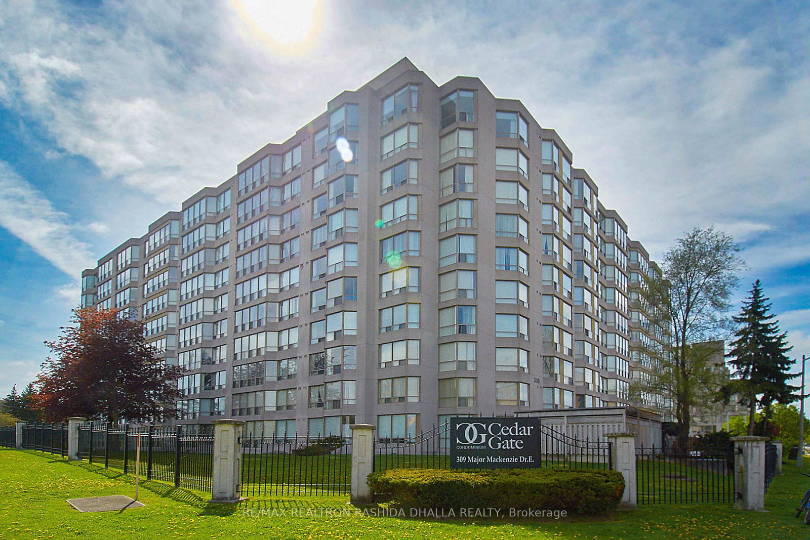 309-major-mackenzie-drive-e-richmond-hill-ontario-n12590826